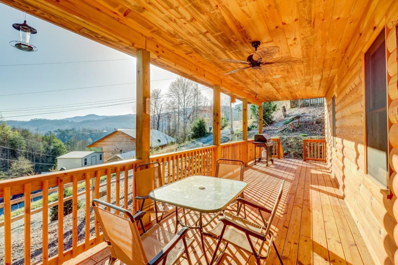 4 Bed 3 Bath Vacation Home In Bryson City Exterior photo